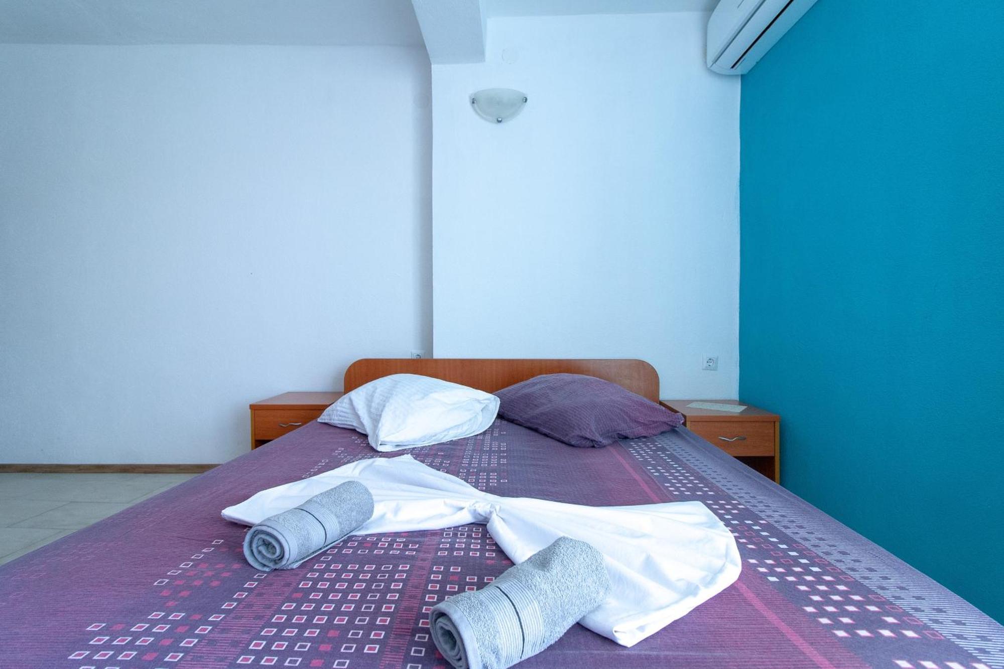 Apartments Laura Neum Chambre photo